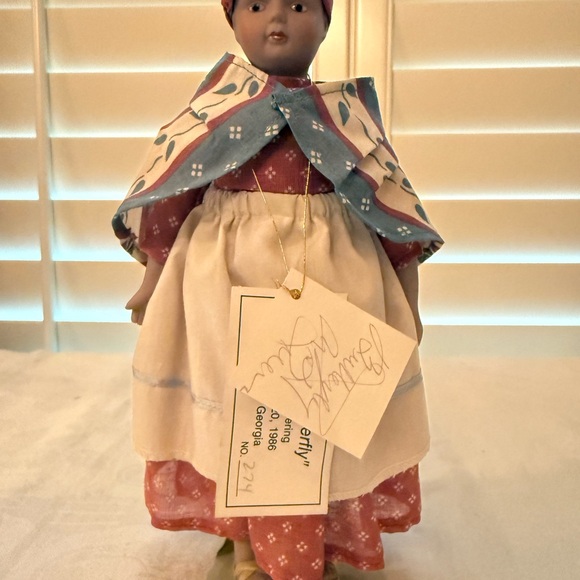Gone with the Wind, Prissy Doll signed by Butterfly McQueen with display case. - Picture 2 of 6